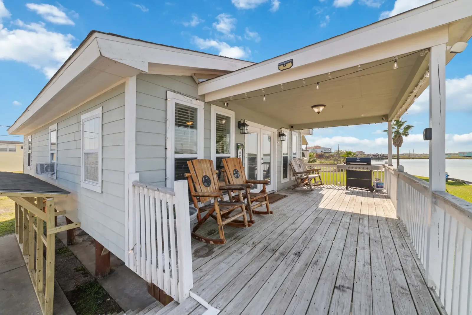 Bayview Home — photo 4